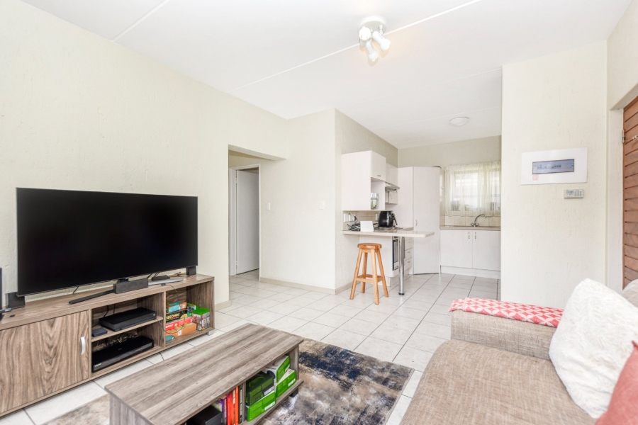 2 Bedroom Property for Sale in Douglasdale Gauteng