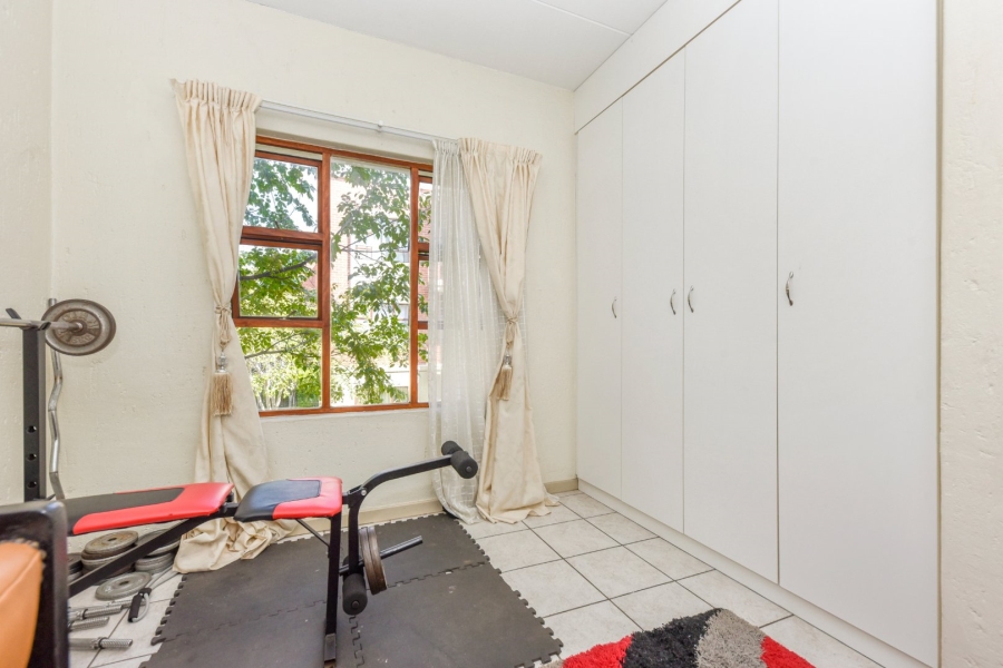 2 Bedroom Property for Sale in Douglasdale Gauteng