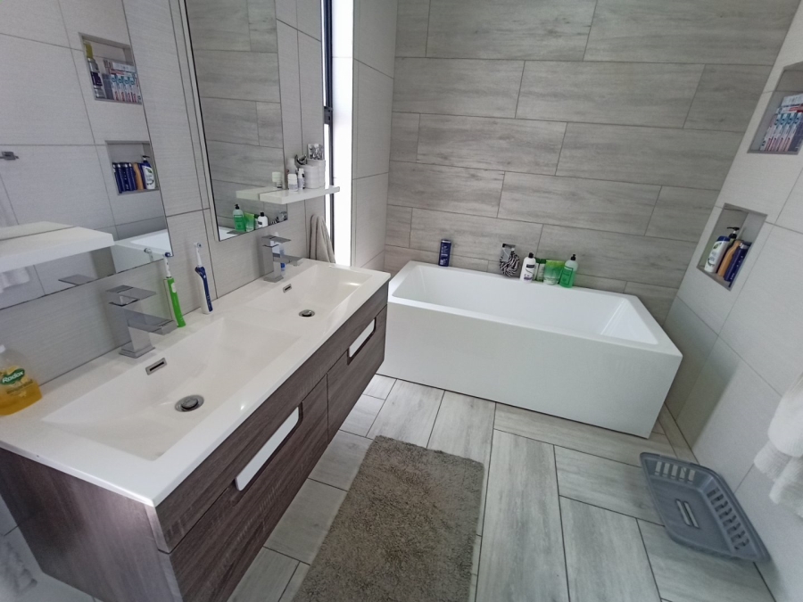 To Let 5 Bedroom Property for Rent in Linksfield Ridge Gauteng