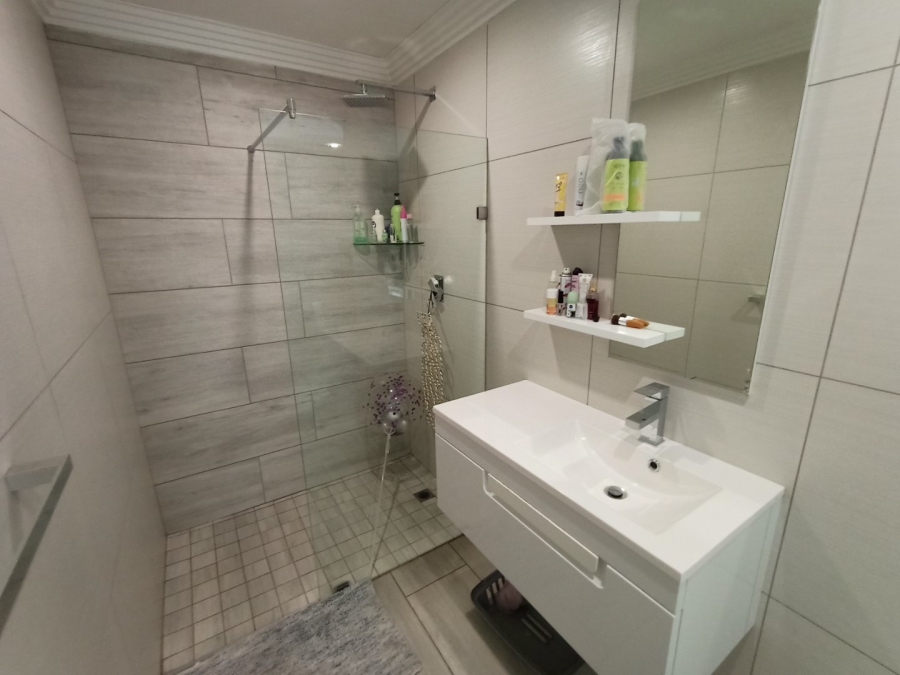 To Let 5 Bedroom Property for Rent in Linksfield Ridge Gauteng