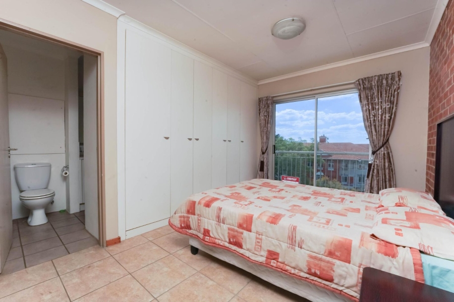2 Bedroom Property for Sale in Upper Houghton Gauteng
