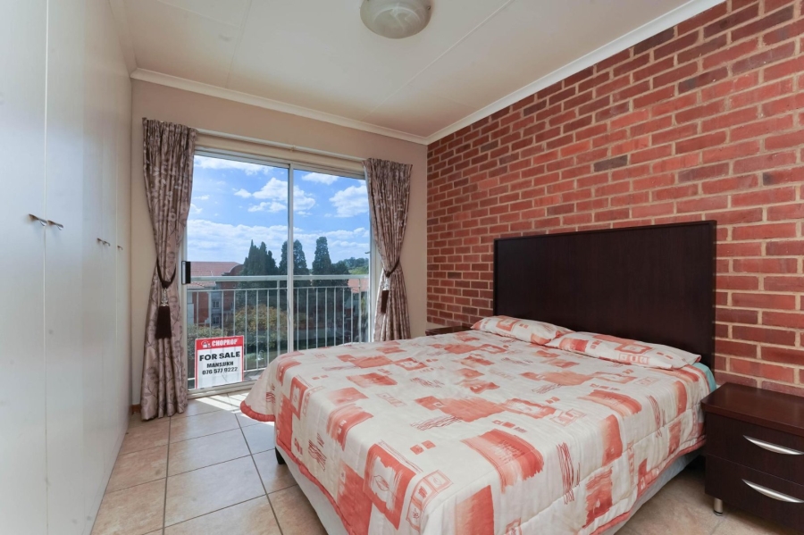 2 Bedroom Property for Sale in Upper Houghton Gauteng