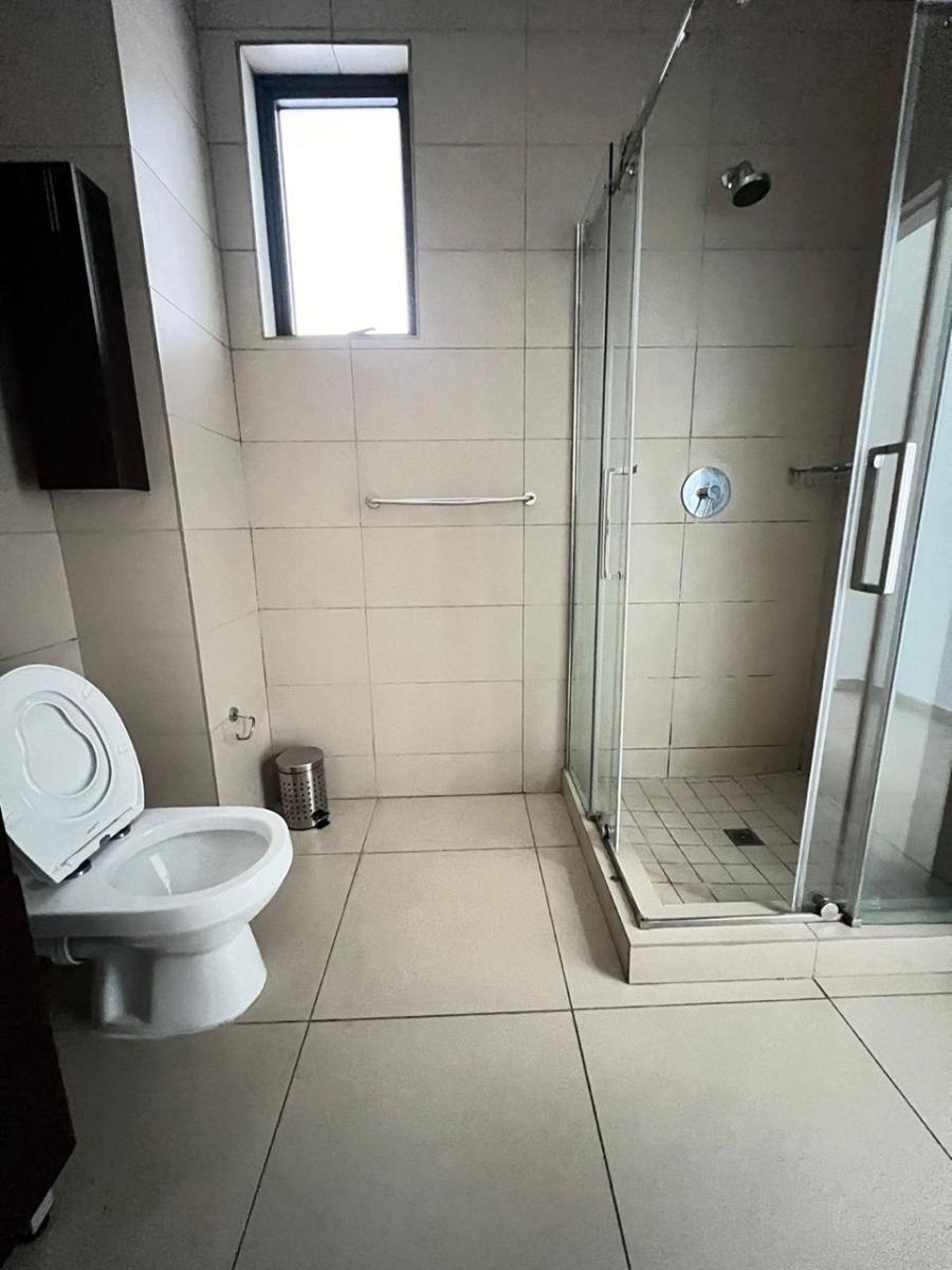 To Let 2 Bedroom Property for Rent in Broadacres Gauteng