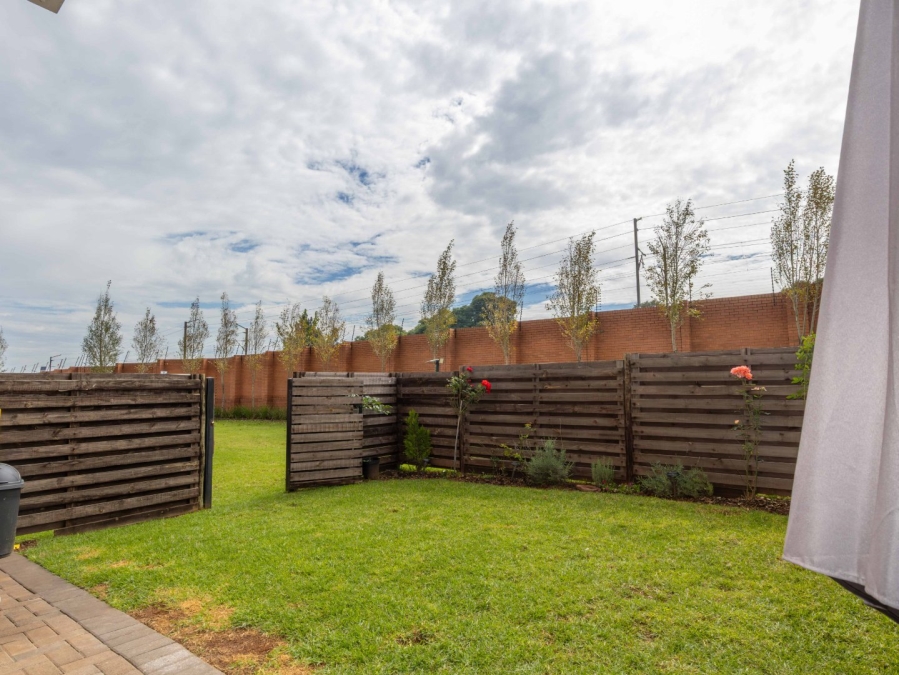 2 Bedroom Property for Sale in Modderfontein Gauteng