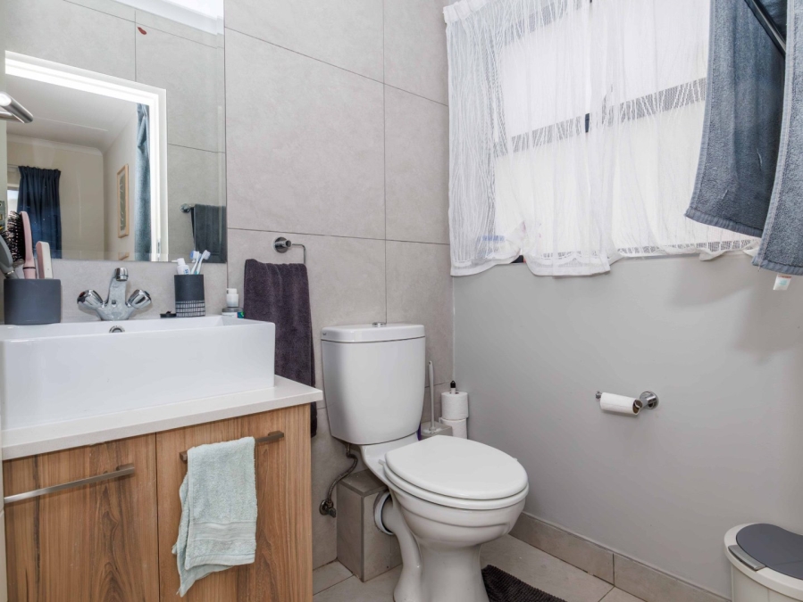 2 Bedroom Property for Sale in Modderfontein Gauteng