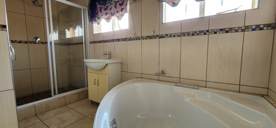 4 Bedroom Property for Sale in Morganridge Gauteng
