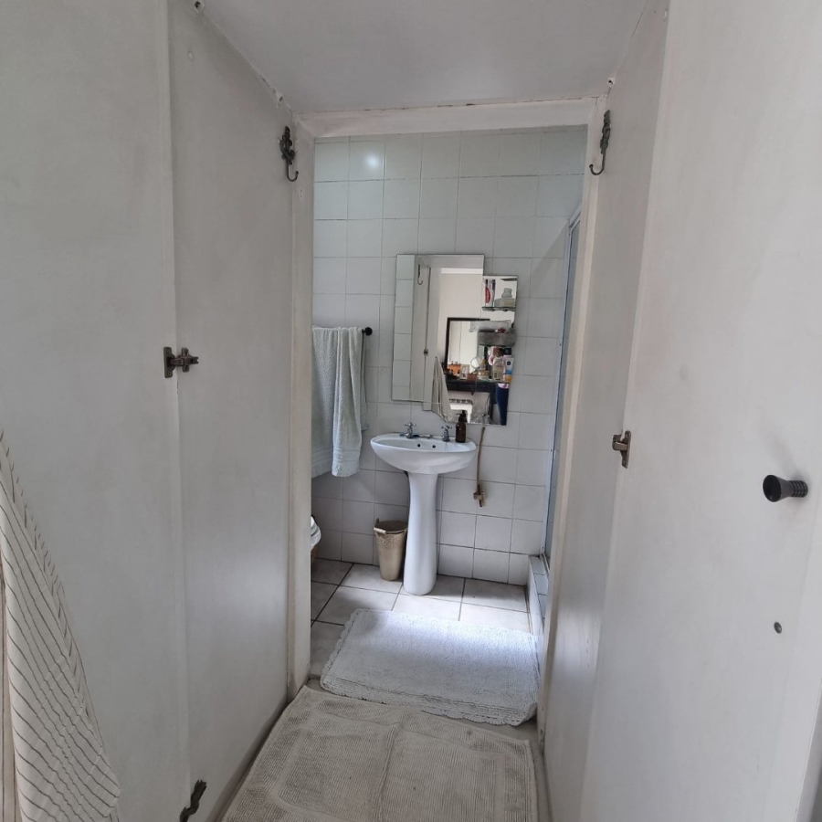 2 Bedroom Property for Sale in Ruimsig Noord Gauteng
