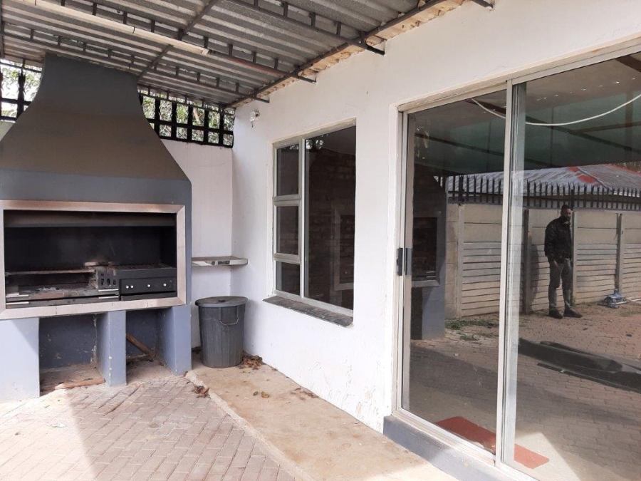 3 Bedroom Property for Sale in Primrose East Gauteng
