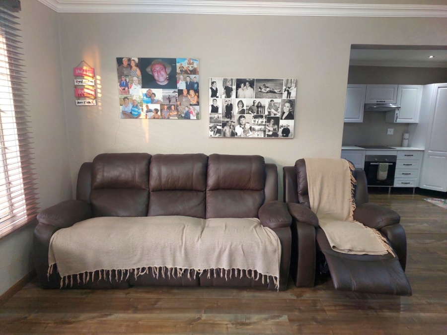 2 Bedroom Property for Sale in Brentwood Gauteng