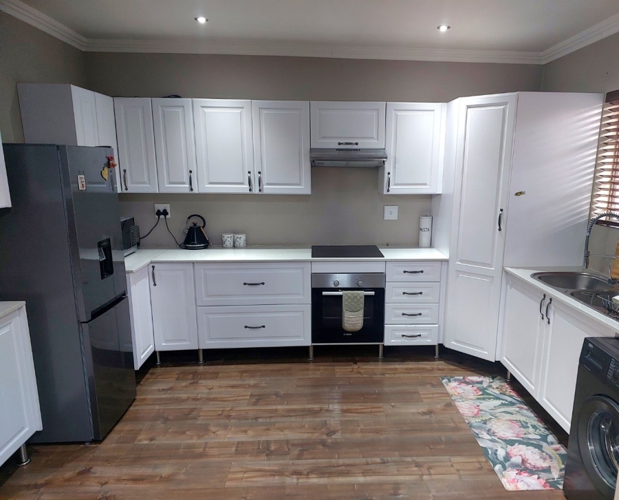 2 Bedroom Property for Sale in Brentwood Gauteng