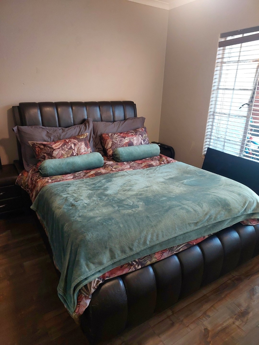 2 Bedroom Property for Sale in Brentwood Gauteng