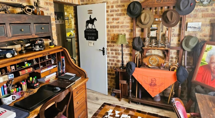 4 Bedroom Property for Sale in Kleinfontein A H Gauteng