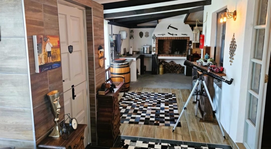 4 Bedroom Property for Sale in Kleinfontein A H Gauteng