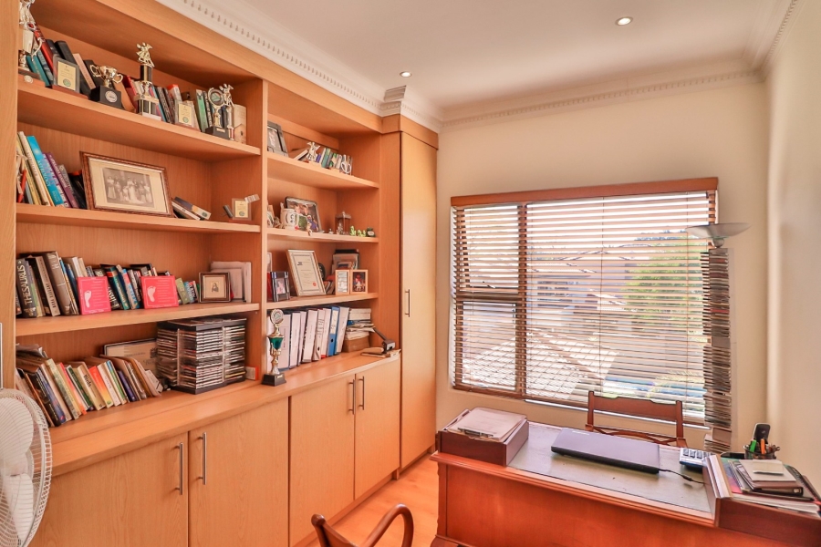 4 Bedroom Property for Sale in Bryanston Gauteng