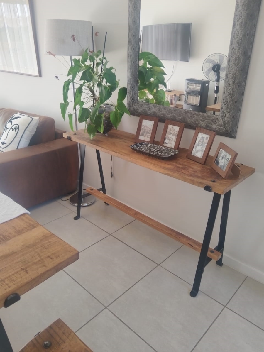 To Let 2 Bedroom Property for Rent in Modderfontein Gauteng