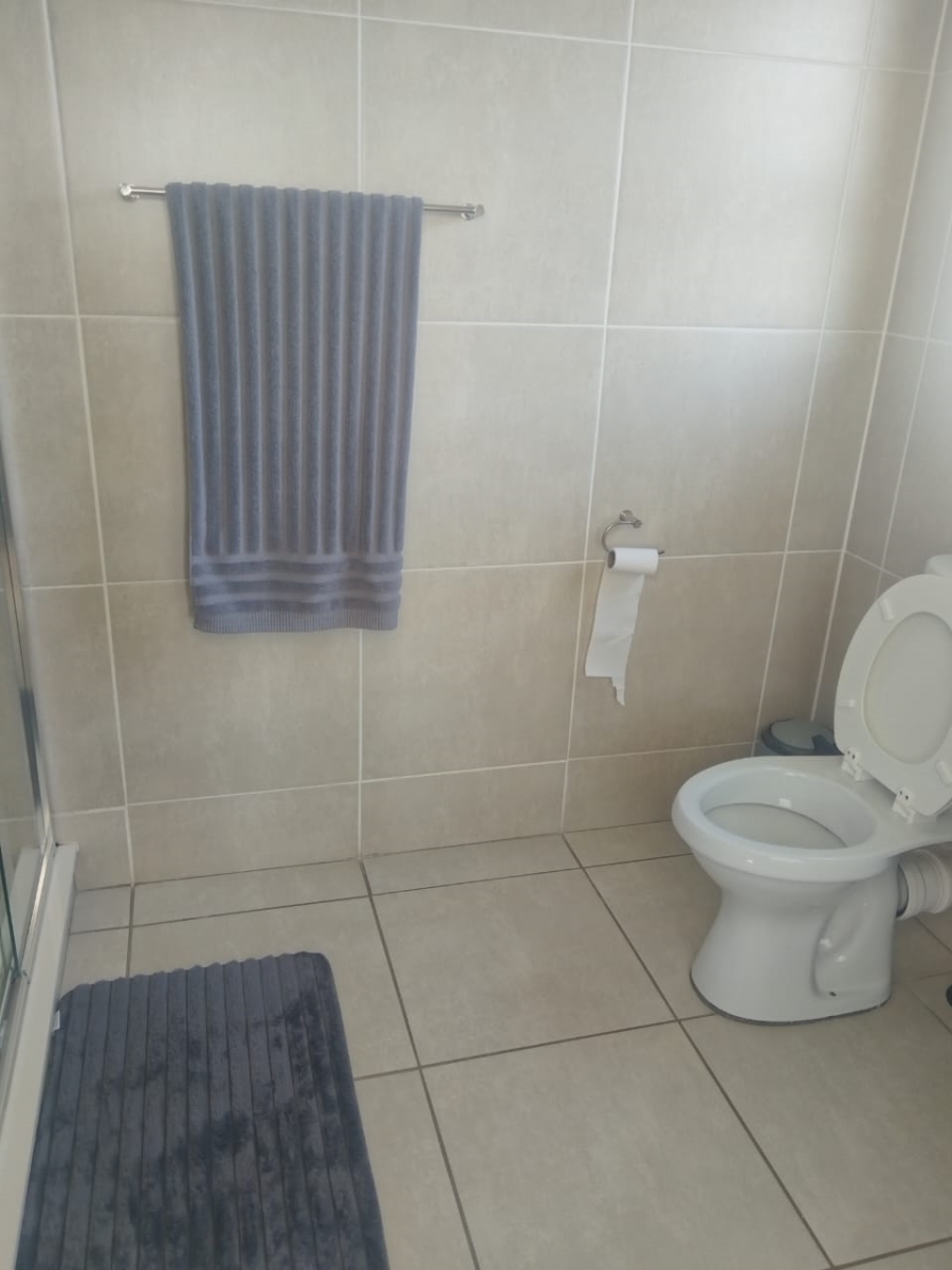 To Let 2 Bedroom Property for Rent in Modderfontein Gauteng