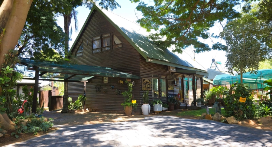 3 Bedroom Property for Sale in Kleinfontein A H Gauteng