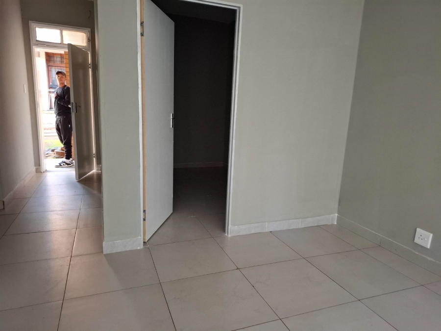 2 Bedroom Property for Sale in Pretoria Gauteng