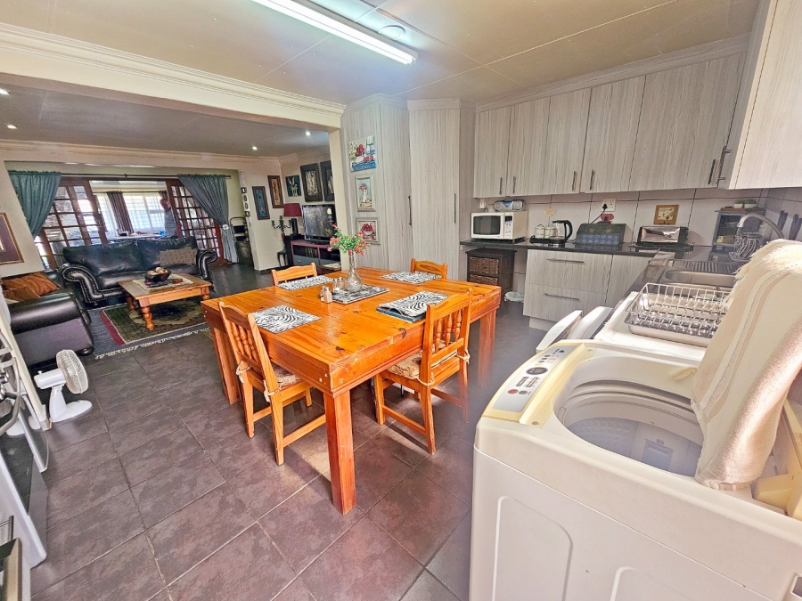 1 Bedroom Property for Sale in Brakpan Central Gauteng