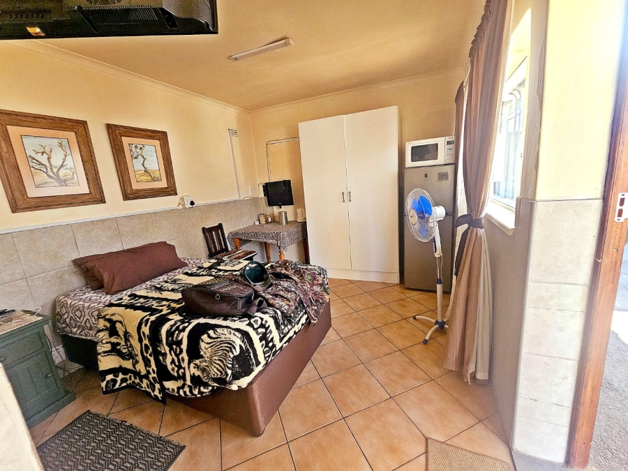 1 Bedroom Property for Sale in Brakpan Central Gauteng