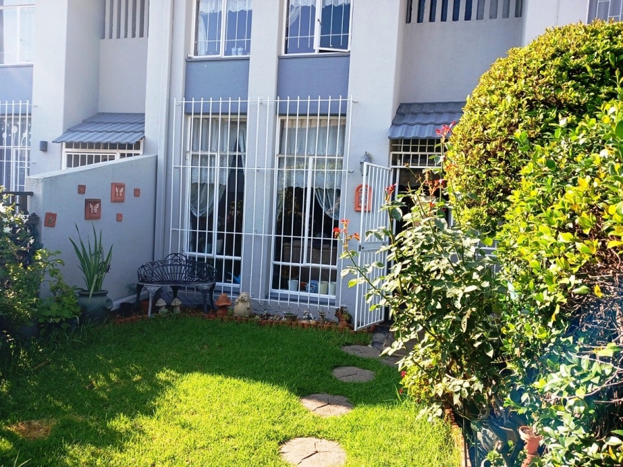 2 Bedroom Property for Sale in Eastleigh Gauteng