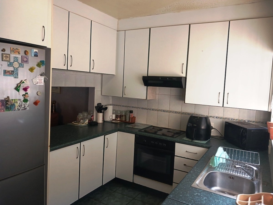 2 Bedroom Property for Sale in Eastleigh Gauteng
