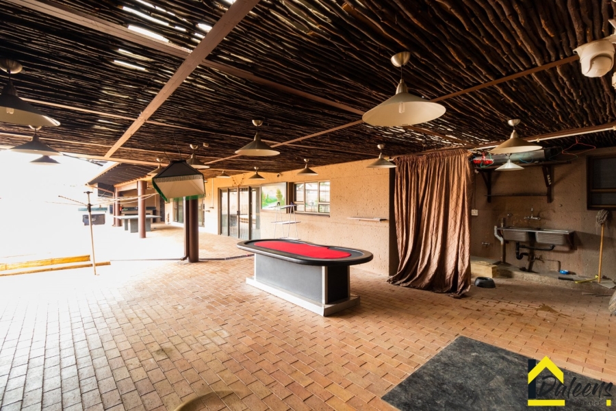 To Let 5 Bedroom Property for Rent in Beyers Park Gauteng