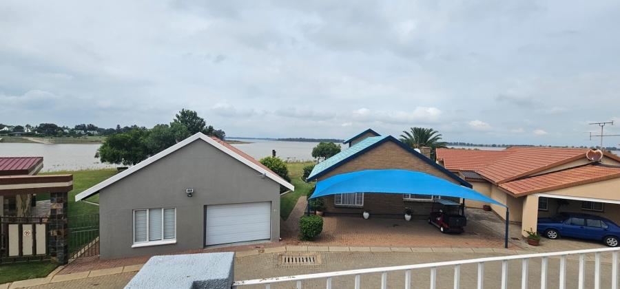 4 Bedroom Property for Sale in Vaal Marina Gauteng