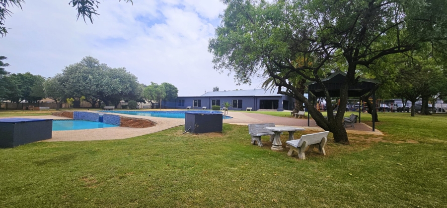 4 Bedroom Property for Sale in Vaal Marina Gauteng