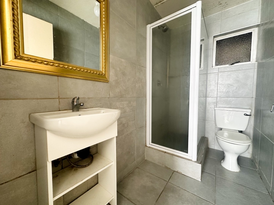 1 Bedroom Property for Sale in Sandown Gauteng