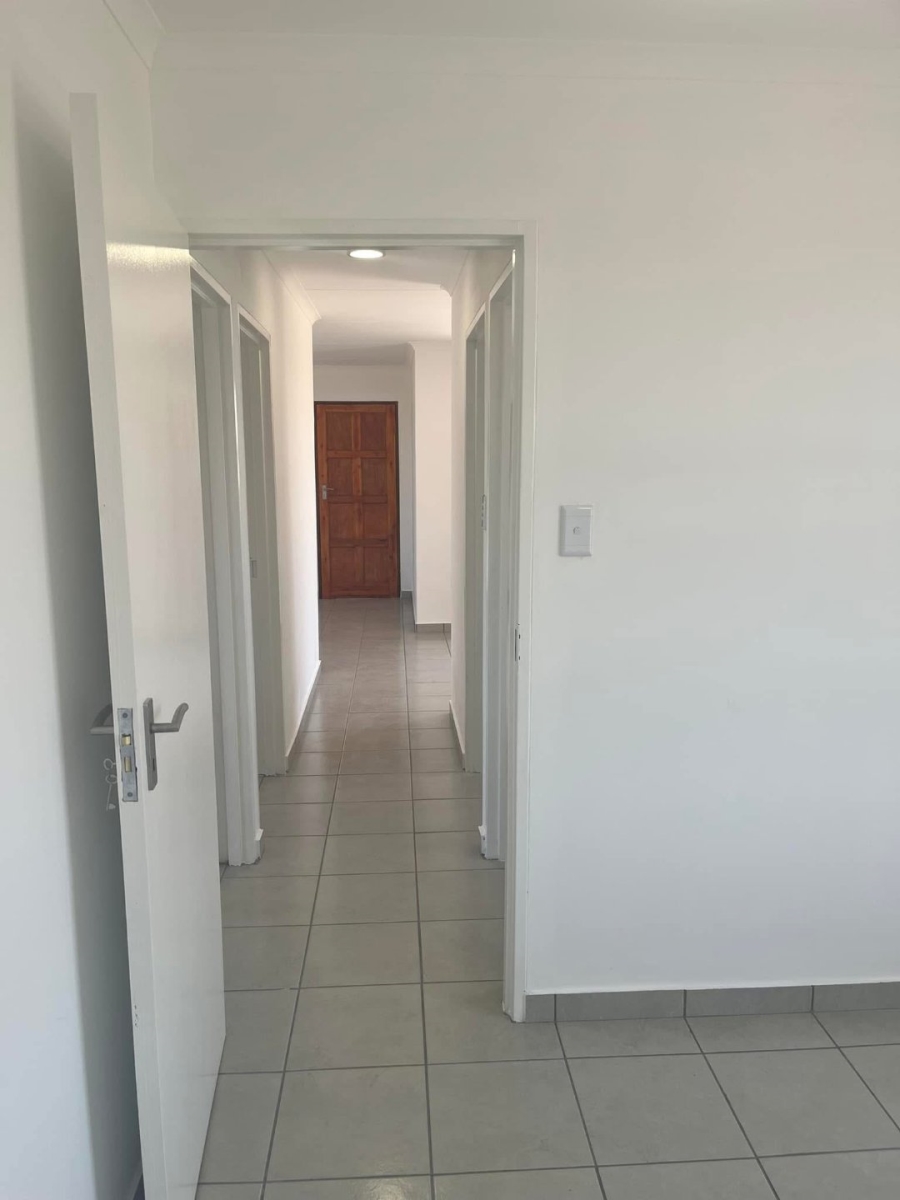 3 Bedroom Property for Sale in Crystal Park Gauteng