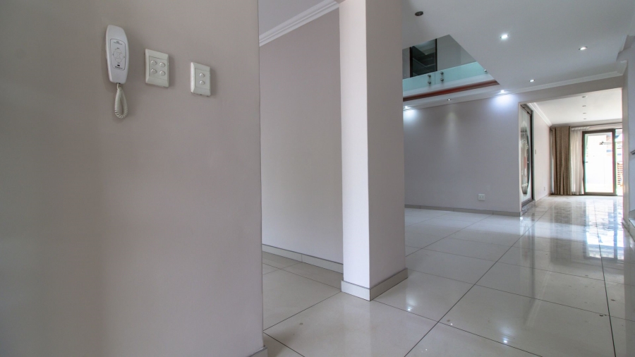 5 Bedroom Property for Sale in Meyersdal Nature Estate Gauteng