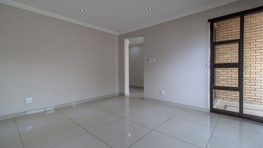 5 Bedroom Property for Sale in Meyersdal Nature Estate Gauteng