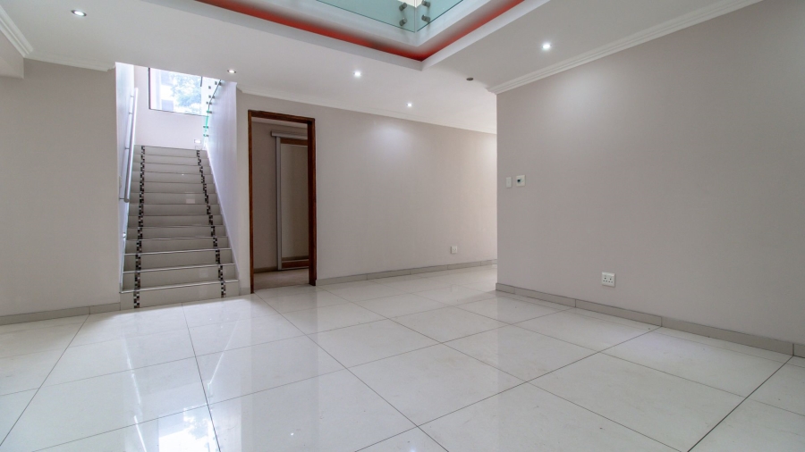 5 Bedroom Property for Sale in Meyersdal Nature Estate Gauteng