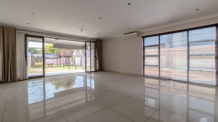 5 Bedroom Property for Sale in Meyersdal Nature Estate Gauteng