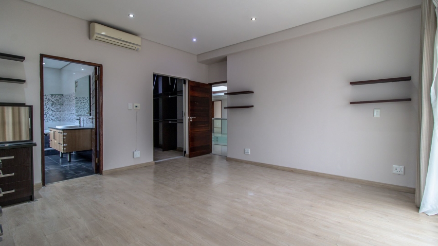 5 Bedroom Property for Sale in Meyersdal Nature Estate Gauteng