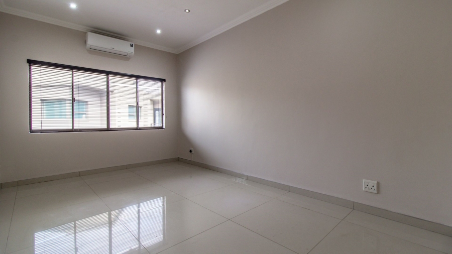 5 Bedroom Property for Sale in Meyersdal Nature Estate Gauteng
