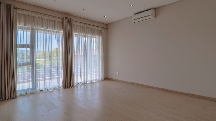 5 Bedroom Property for Sale in Meyersdal Nature Estate Gauteng