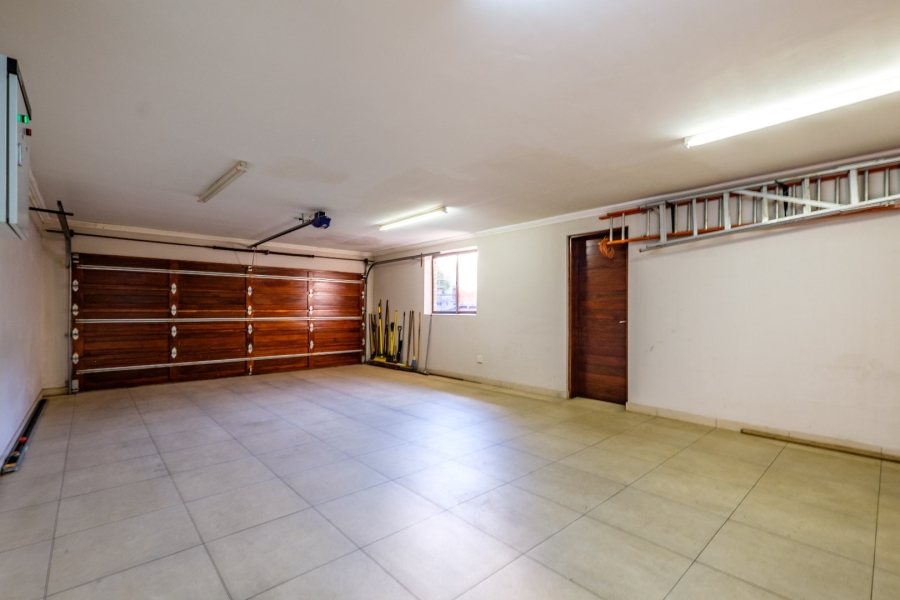 5 Bedroom Property for Sale in Meyersdal Nature Estate Gauteng