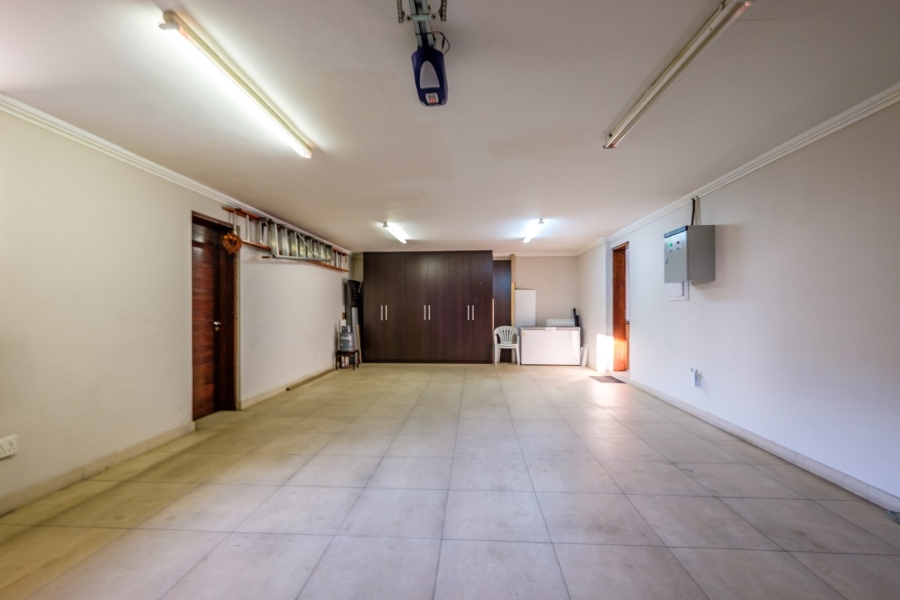 5 Bedroom Property for Sale in Meyersdal Nature Estate Gauteng