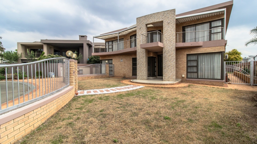 5 Bedroom Property for Sale in Meyersdal Nature Estate Gauteng