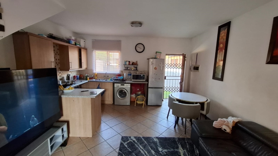 2 Bedroom Property for Sale in Noordwyk Gauteng