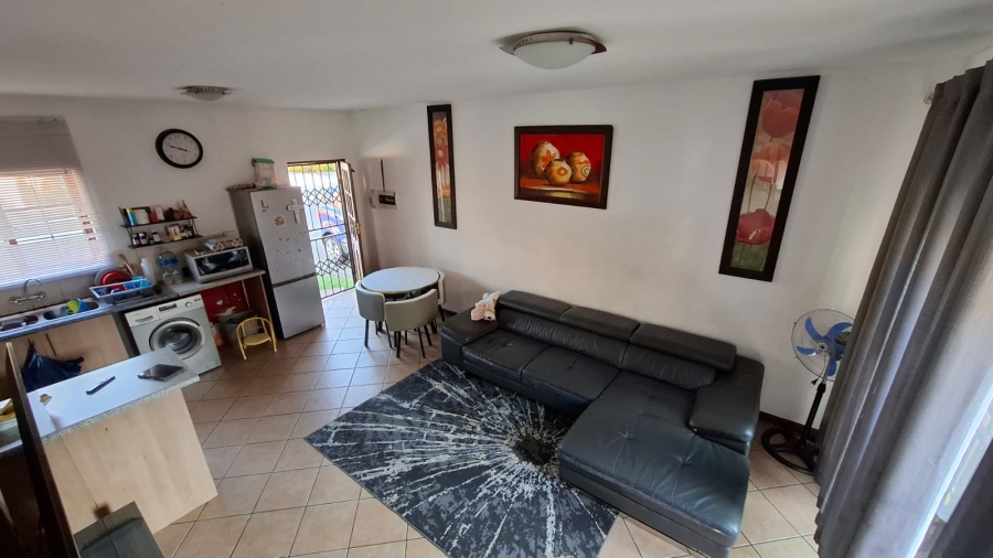 2 Bedroom Property for Sale in Noordwyk Gauteng