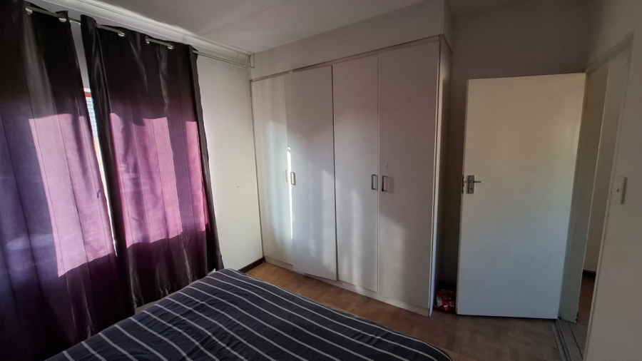 2 Bedroom Property for Sale in Noordwyk Gauteng