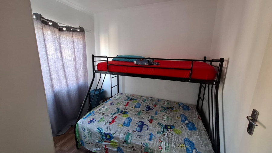 2 Bedroom Property for Sale in Noordwyk Gauteng