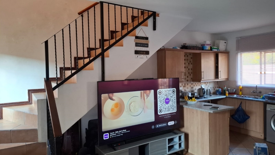 2 Bedroom Property for Sale in Noordwyk Gauteng