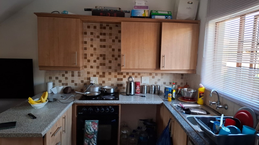 2 Bedroom Property for Sale in Noordwyk Gauteng