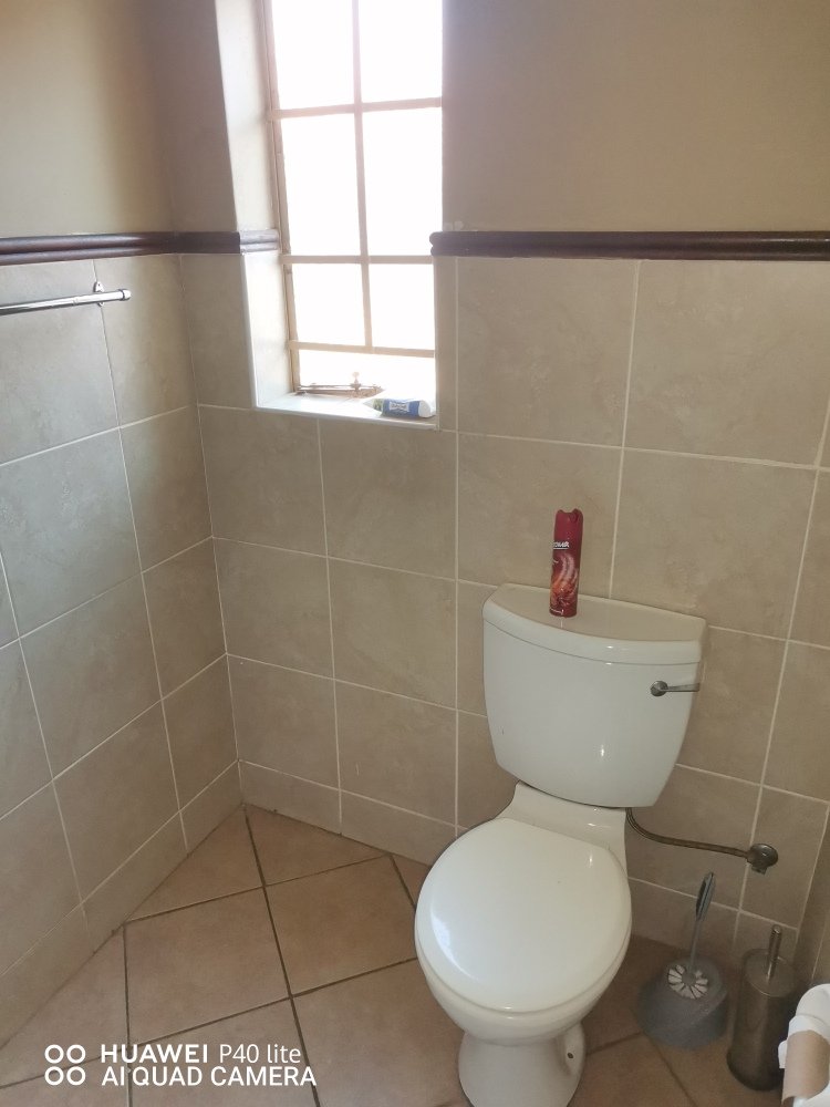 To Let 1 Bedroom Property for Rent in The Orchards Gauteng