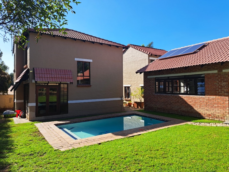 To Let 3 Bedroom Property for Rent in Noordhang Gauteng