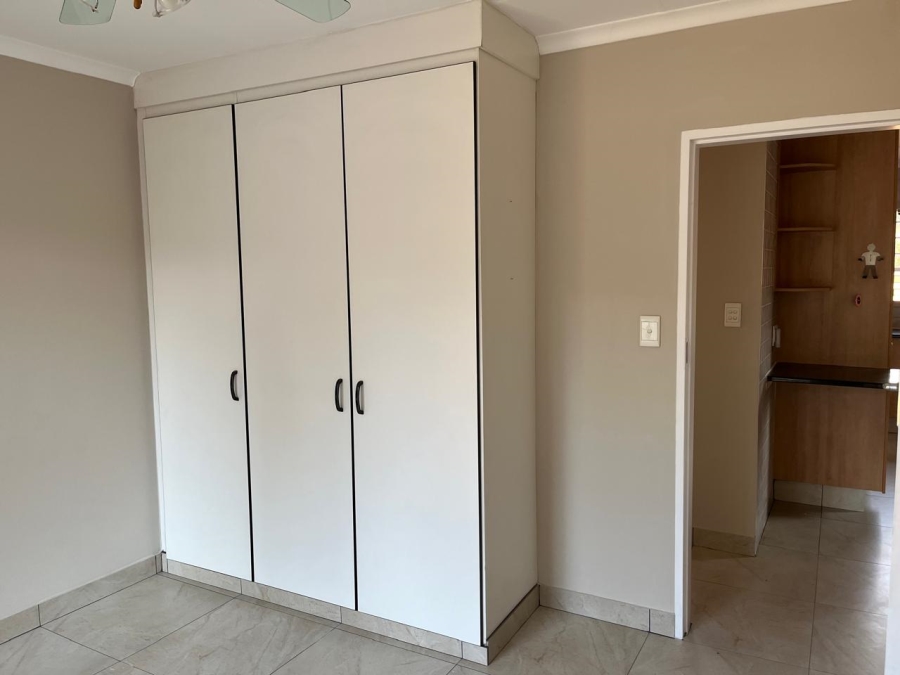 To Let 3 Bedroom Property for Rent in Beyers Park Gauteng
